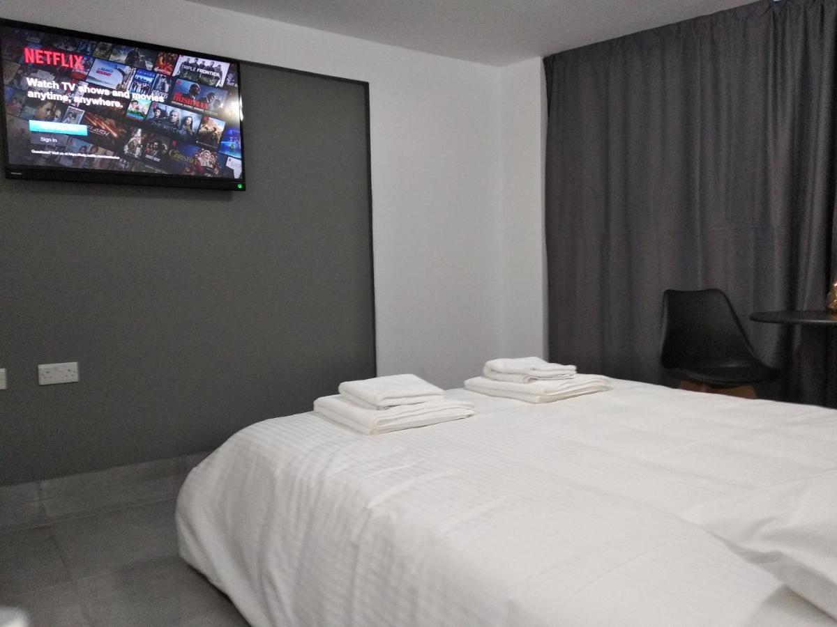 Cozy Place In The Heart Of Harbor Apartment Paphos Exterior photo